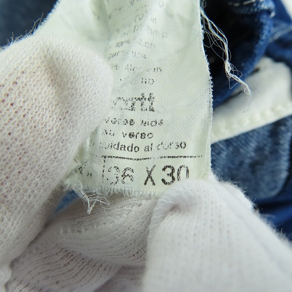 実際に弊社で買取させて頂いた【難あり】Carhartt/カーハート デニムオーバーオール/36×30の画像 4枚目