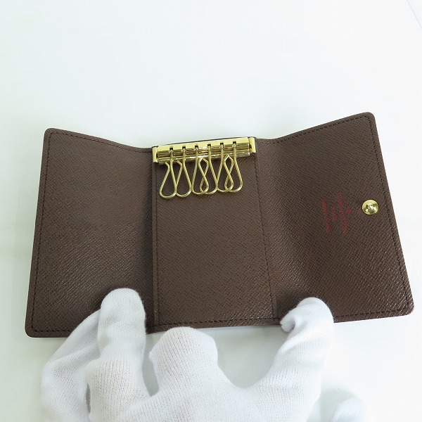 実際に弊社で買取させて頂いたLOUIS VUITTON/ルイ・ヴィトン ミュルティクレ6 ダミエ 6連 キーケース N62630の画像 3枚目