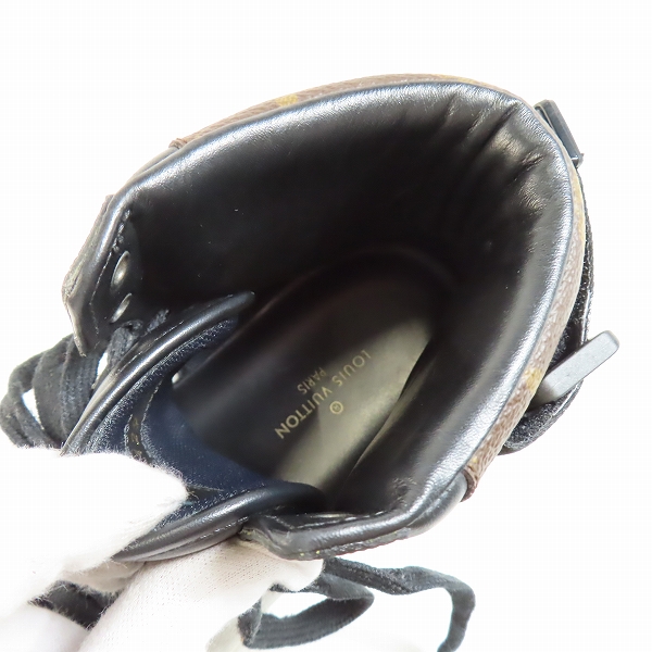 実際に弊社で買取させて頂いたLOUIS VUITTON/ルイヴィトン モノグラム 切替 リヴォリ・ライン ハイカット スニーカー 1A44VS/8の画像 4枚目