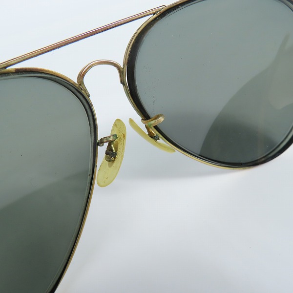 実際に弊社で買取させて頂いたRay-Ban/レイバン B&L/ボシュロム社製 ティアドロップ型 アイウェア/サングラス 度入り ゴールドの画像 4枚目