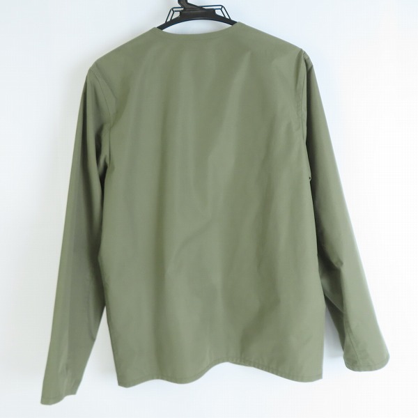 実際に弊社で買取させて頂いたA.P.C. /アーペーセー ポリエステルジャケット 24203-1-33121/Sの画像 1枚目