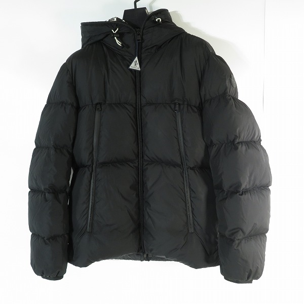 実際に弊社で買取させて頂いた【JPタグ】MONCLER/モンクレール MONTCLA GIUBBOTTO/モンクラー ダウンジャケット G20911A00144 C0300/1