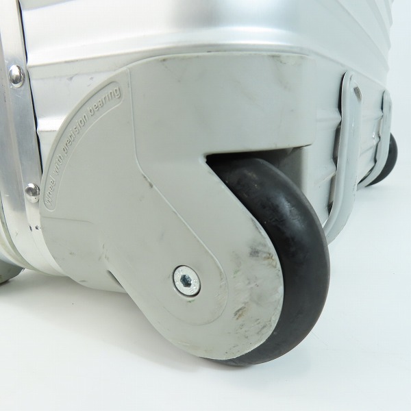 実際に弊社で買取させて頂いたRIMOWA/リモワ 923.40 TOPAS BUSINESS 40 リモワ トパーズ ビジネストローリー 2輪の画像 3枚目