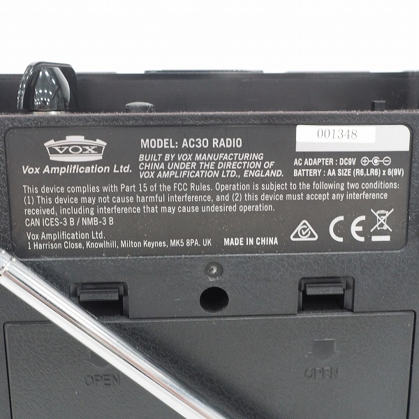 実際に弊社で買取させて頂いたVOX/ヴォックス AC30 RADIO ギターアンプ型 AM/FM ラジオ【通電確認済】の画像 4枚目