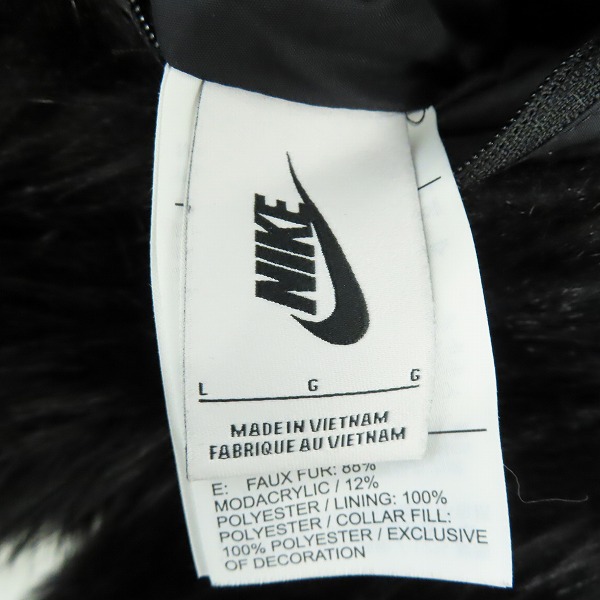 実際に弊社で買取させて頂いたNIKE×AMBUSH/ナイキ×アンブッシュ 18AW リバーシブルフェイクファーコートジャケット AQ9225-010/Lの画像 5枚目