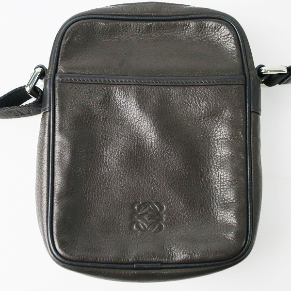 実際に弊社で買取させて頂いたLOEWE/ロエベ アナグラム レザーショルダーバッグ