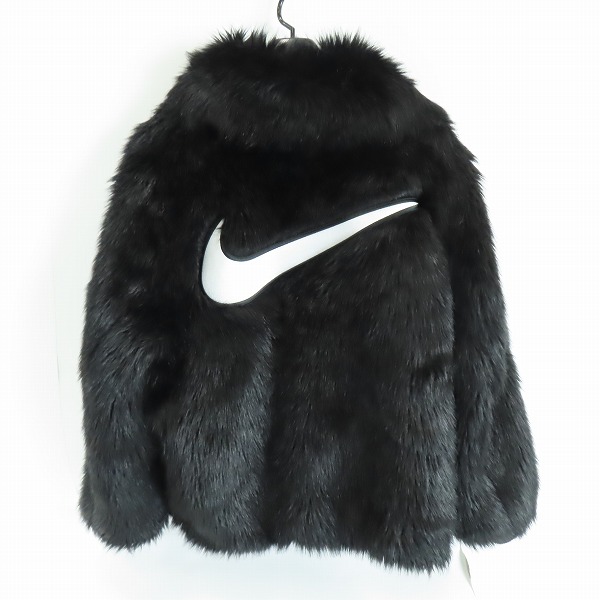 実際に弊社で買取させて頂いたNIKE×AMBUSH/ナイキ×アンブッシュ 18AW リバーシブルフェイクファーコートジャケット AQ9225-010/Lの画像 3枚目