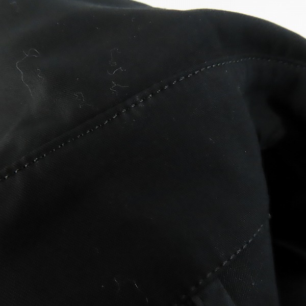実際に弊社で買取させて頂いたISAMU KATAYAMA BACKLASH/イサムカタヤマ バックラッシュ トレンチコート ブラック 1817-02/Sの画像 5枚目