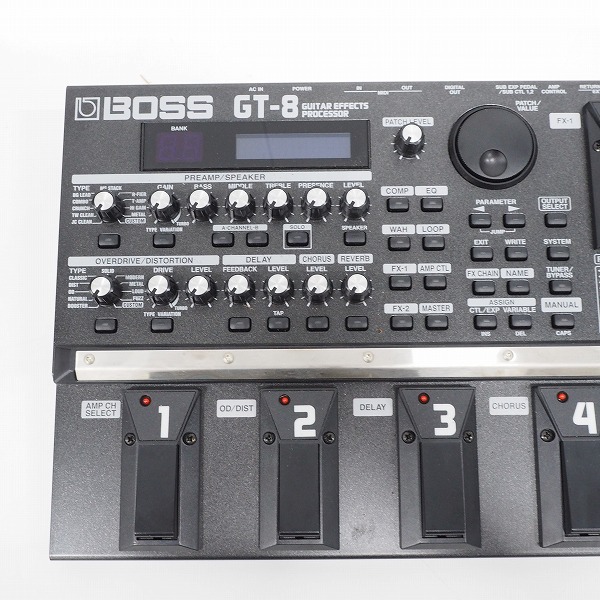 実際に弊社で買取させて頂いた★BOSS/ボス GT-8 GUITAR EFFECTS PROCESSOR ギター用マルチエフェクター エフェクターボード付【動作確認済】の画像 1枚目