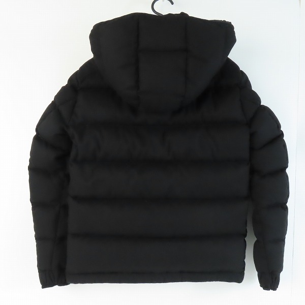実際に弊社で買取させて頂いた【JPタグ】MONCLER/モンクレール MONTGENEVRE/モンジュネーブル ダウンジャケット E20914033805 54272 0の画像 1枚目