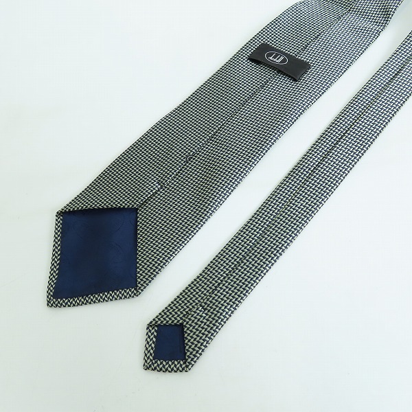 実際に弊社で買取させて頂いたDunhill/ダンヒル ロゴ入り総柄 ネクタイの画像 2枚目