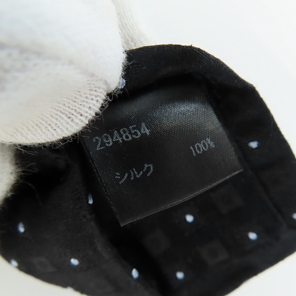 実際に弊社で買取させて頂いたPaul Smith/ポールスミス シルク100% ドット柄 ブラック ネクタイの画像 4枚目