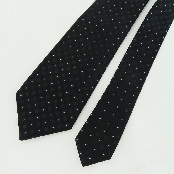 実際に弊社で買取させて頂いたPaul Smith/ポールスミス シルク100% ドット柄 ブラック ネクタイの画像 1枚目