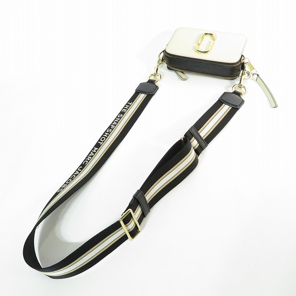 実際に弊社で買取させて頂いたMARC JACOBS/マークジェイコブス THE SNAPSHOT ショルダーバッグの画像 2枚目