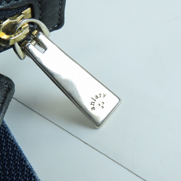 実際に弊社で買取させて頂いたaniary/アニアリ 裏地カモフラ/迷彩 レザー トートバッグ/ショルダーバッグの画像 9枚目