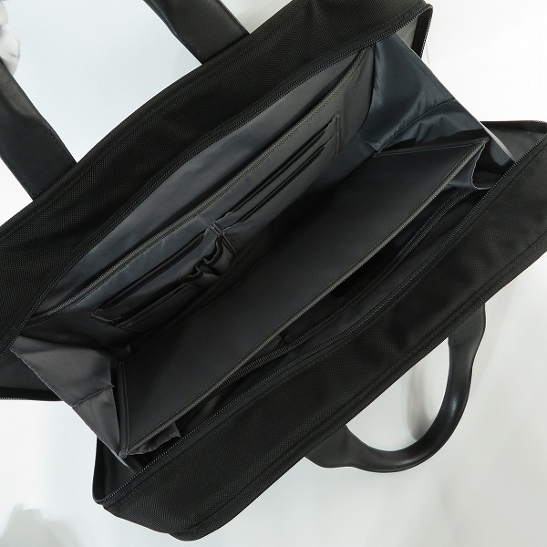 実際に弊社で買取させて頂いた【ギャラ付き】TUMI/トゥミ ALPHA 2/アルファ 2WAY ショルダー ビジネスバッグ/ブリーフケース ブラック 2603109D3Eの画像 4枚目