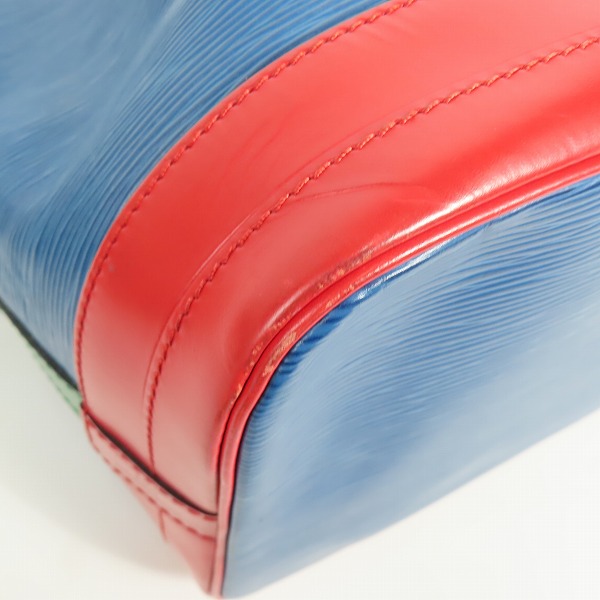 実際に弊社で買取させて頂いたLOUIS VUITTON/ルイ ヴィトン エピ ノエ マルチカラー 巾着 ショルダー バッグ M44084の画像 8枚目