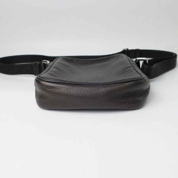 実際に弊社で買取させて頂いたLOEWE/ロエベ アナグラム レザーショルダーバッグの画像 3枚目