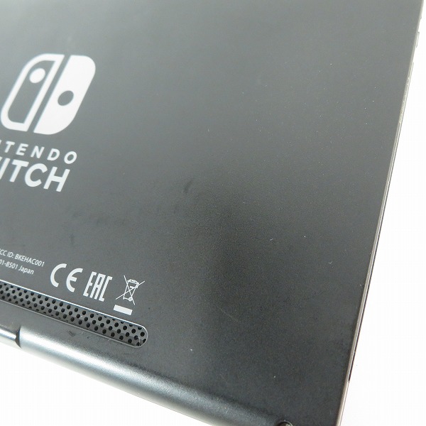 実際に弊社で買取させて頂いた任天堂 ニンテンドー スイッチ 本体 HAC-S-KABAA/リングフィットアドベンチャー/ジョイコンハンドル付き【簡易動作確認済】の画像 4枚目
