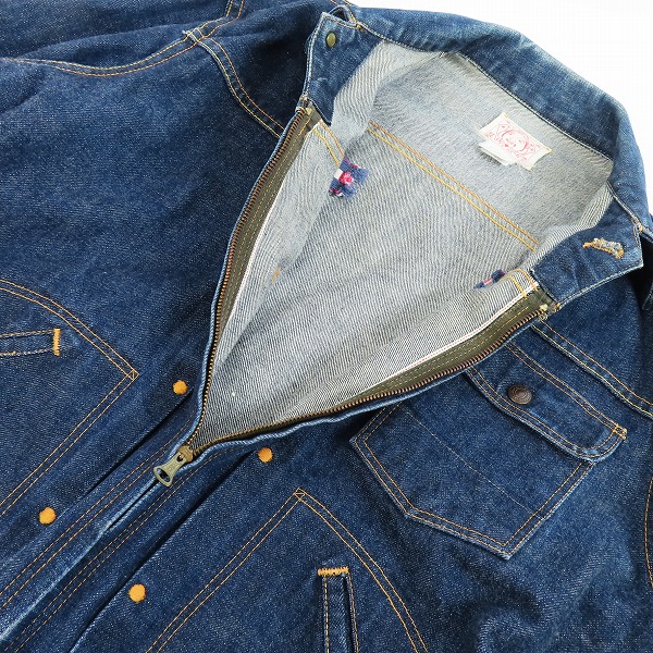 実際に弊社で買取させて頂いたEVISU/エヴィス ジップアップ デニム ジャケットの画像 7枚目