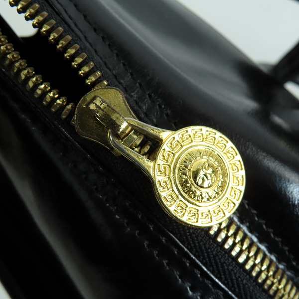 実際に弊社で買取させて頂いたGIANNI VERSACE/ジャン二ヴェルサーチ ヴィンテージ レザーミニリュックサックの画像 7枚目