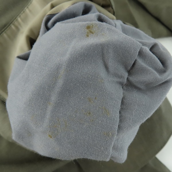 実際に弊社で買取させて頂いたBurberry's/バーバリーズ 裏地総柄/ホースロゴボタン ダブルジャケット/ブレザー グレー系の画像 8枚目