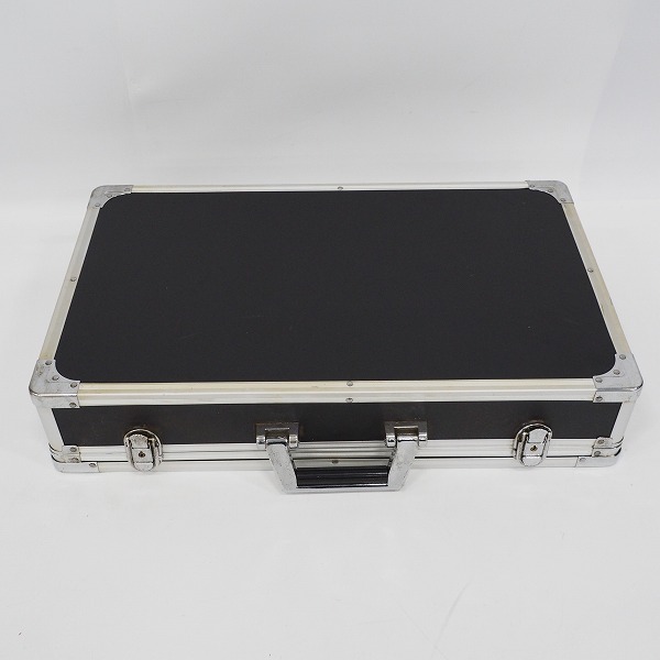 実際に弊社で買取させて頂いた★BOSS/ボス GT-8 GUITAR EFFECTS PROCESSOR ギター用マルチエフェクター エフェクターボード付【動作確認済】の画像 6枚目