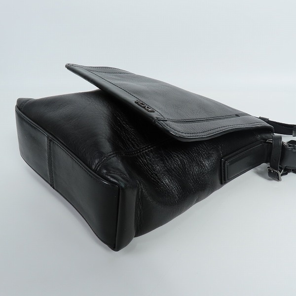 実際に弊社で買取させて頂いたTUMI/トゥミ パドア レザー クロスボディバッグ 68603JTの画像 3枚目
