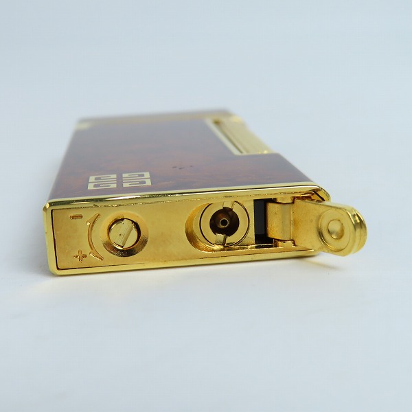 実際に弊社で買取させて頂いたGIVENCHY/ジバンシー ガスライターの画像 5枚目