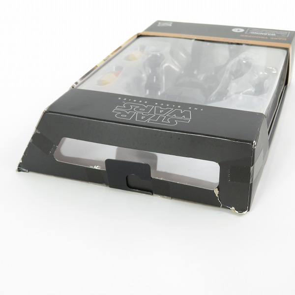 実際に弊社で買取させて頂いた【未開封】Hasbro/ハスブロ STAR WARS/スターウォーズ DARK TROOPER/ダークトルーパー F4066 フィギュアの画像 4枚目