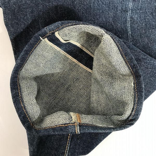 実際に弊社で買取させて頂いたEVISU/エヴィス 2504XX デニムパンツ バッファローパッチ 革パッチ シンチバック/W31L35の画像 5枚目