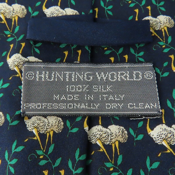 実際に弊社で買取させて頂いたHUNTING WORLD/ハンティングワールド ダチョウ総柄 ネクタイの画像 1枚目