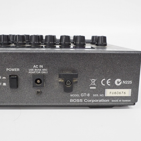 実際に弊社で買取させて頂いた★【動作未確認】BOSS/ボス GT-8 GUITAR EFFECTS PROCESSOR ギター用マルチエフェクターの画像 6枚目