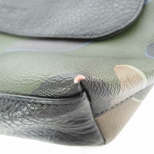 実際に弊社で買取させて頂いたCOACH/コーチ カモフラージュ ショルダーバッグ F31559の画像 7枚目