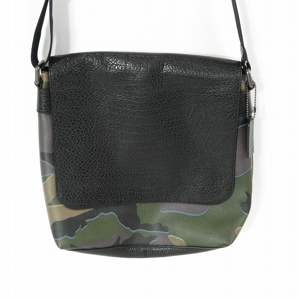 実際に弊社で買取させて頂いたCOACH/コーチ カモフラージュ ショルダーバッグ F31559