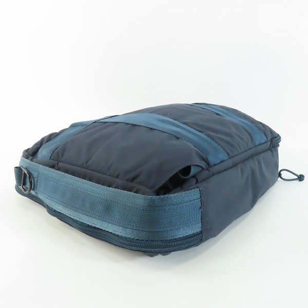 実際に弊社で買取させて頂いたBRIEFING/ブリーフィング A4 3WAY LINER MW ビジネスバッグ/リュックサック ネイビー の画像 2枚目