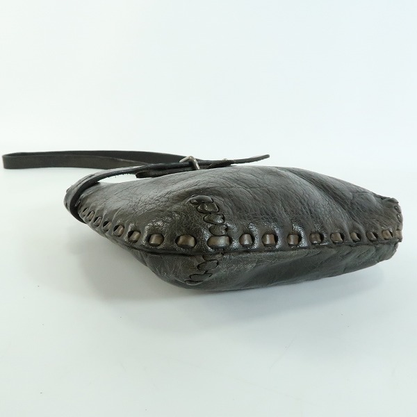 実際に弊社で買取させて頂いたCHRISTIAN PEAU/クリスチャンポー １ストラップ レザーショルダーバッグの画像 2枚目