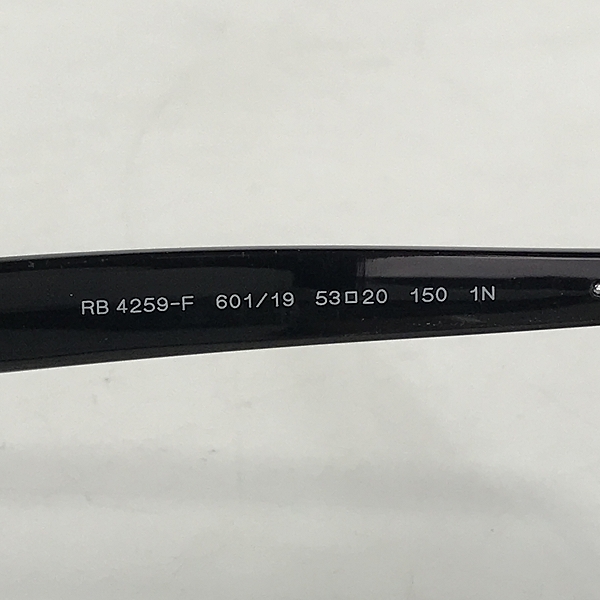 実際に弊社で買取させて頂いたRay-Ban/レイバン ウェリントン サングラス/アイウェア RB4259の画像 6枚目