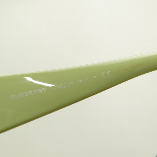 実際に弊社で買取させて頂いたBURBERRY/バーバリー サングラス/アイウェア B 4290-F 3815/82の画像 6枚目