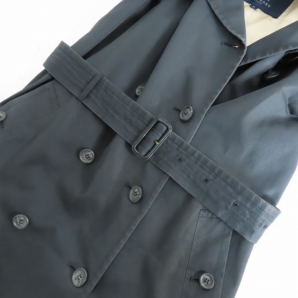 実際に弊社で買取させて頂いたBURBERRY LONDON/バーバリーロンドン 裏地ノバチェック ライナー付き トレンチコート/36の画像 4枚目