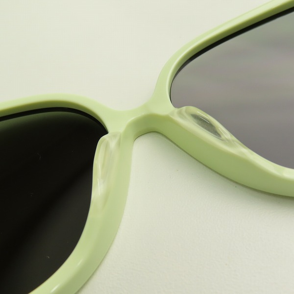 実際に弊社で買取させて頂いたBURBERRY/バーバリー サングラス/アイウェア B 4290-F 3815/82の画像 4枚目