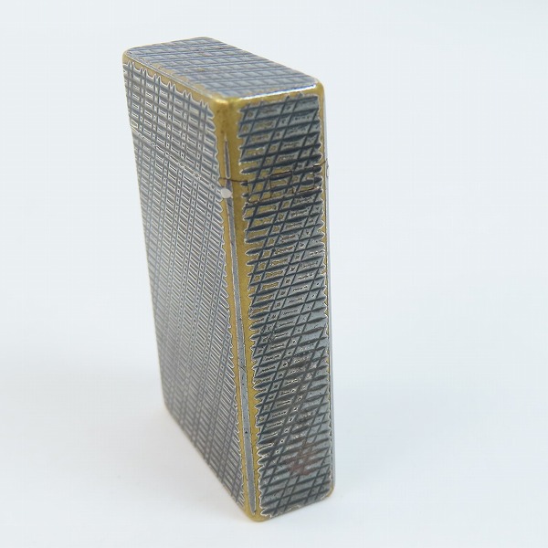 実際に弊社で買取させて頂いたS.T.Dupont/デュポン LINE1/ライン1 ガスライターの画像 2枚目