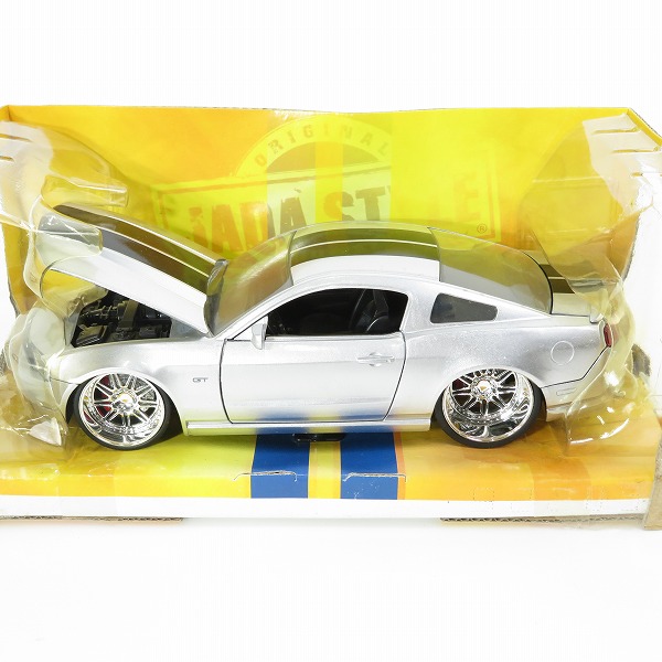 実際に弊社で買取させて頂いたJada Toys/ジャダトイズ BIG TIME MUSCLE 1/24 2010 FORD MUSTANG GT/フォード マスタング ミニカーの画像 1枚目