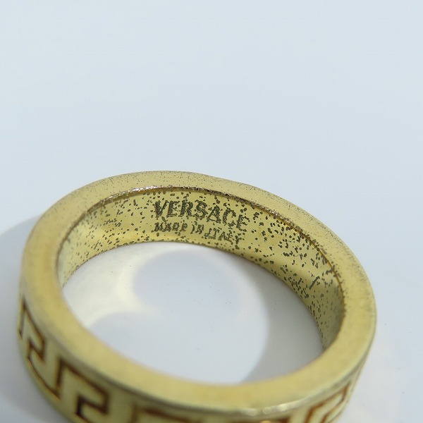 実際に弊社で買取させて頂いたVERSACE/ヴェルサーチ グレカ モチーフ ロゴ リング 16.5号の画像 4枚目