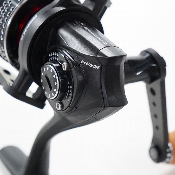 実際に弊社で買取させて頂いたAbuGarcia/アブガルシア REVO MGXTREME 2000S レボ エムジーエクストリーム スピニングリール ケース/箱付きの画像 6枚目