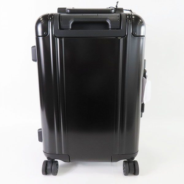 実際に弊社で買取させて頂いた【未使用】ZERO HALLIBURTON/ゼロハリバートン Classic Aluminum 3.0 機内持ち込み キャリーケース 94402の画像 1枚目