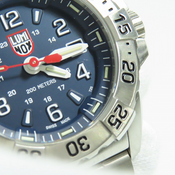 実際に弊社で買取させて頂いたLUMINOX/ルミノックス SERIES 3250 ネイビーシールスチール 腕時計 XS.3254の画像 5枚目