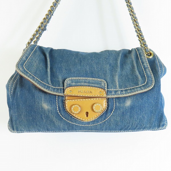 実際に弊社で買取させて頂いたPRADA/プラダ ロゴ デニム チェーン ショルダー バッグ