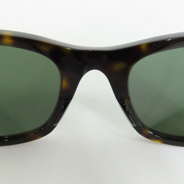実際に弊社で買取させて頂いたRay-Ban/レイバン WAYFARER/ウェイファーラー サングラス/アイウェア RB2140 902の画像 4枚目