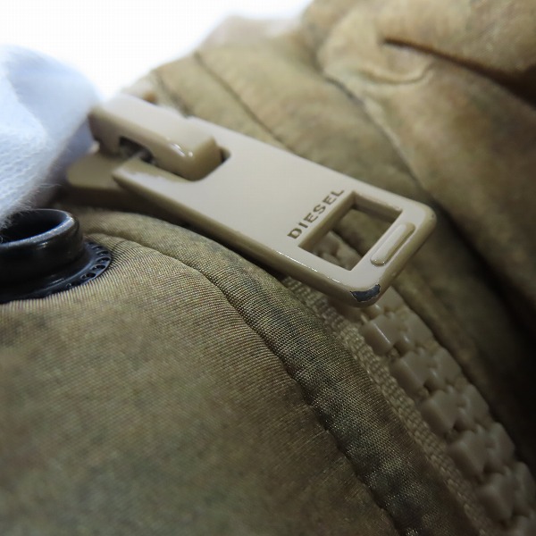 実際に弊社で買取させて頂いたDIESEL/ディーゼル 中綿ジャケット W-ROLFFUS/48の画像 8枚目